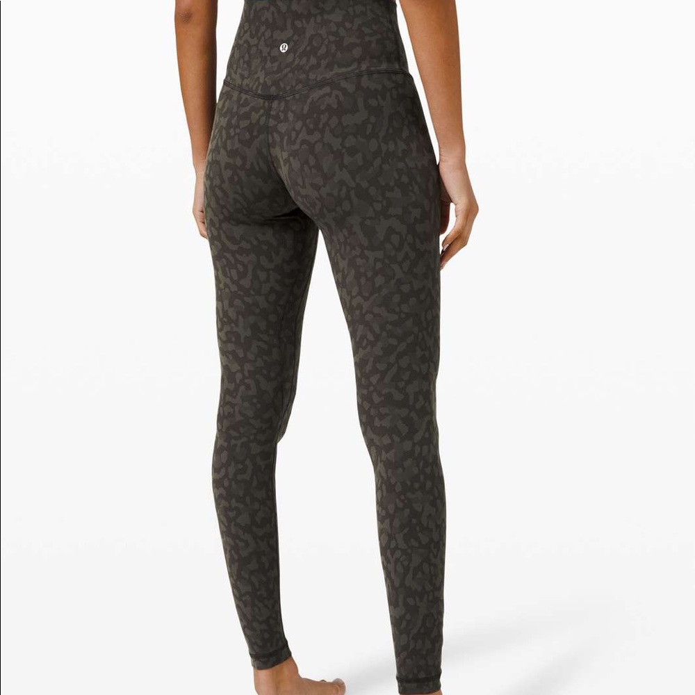Lululemon Align 28”